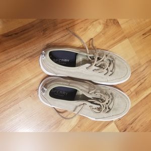 Boys Sperry Shoes Size 5